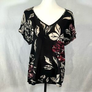 Black short sleeve mixed media floral top size medium